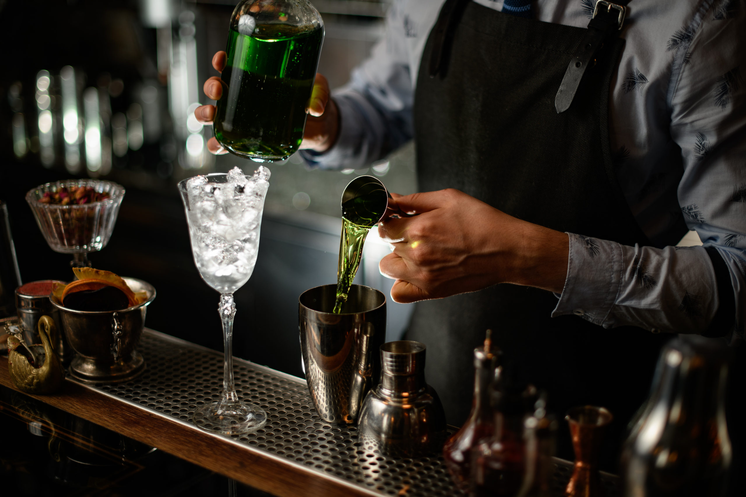 bartenders among people at higher risk of work accidents during night shift